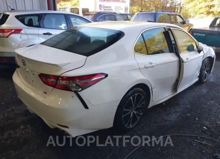 TOYOTA CAMRY 2018 vin 4T1B11HK0JU039582 from auto auction Iaai