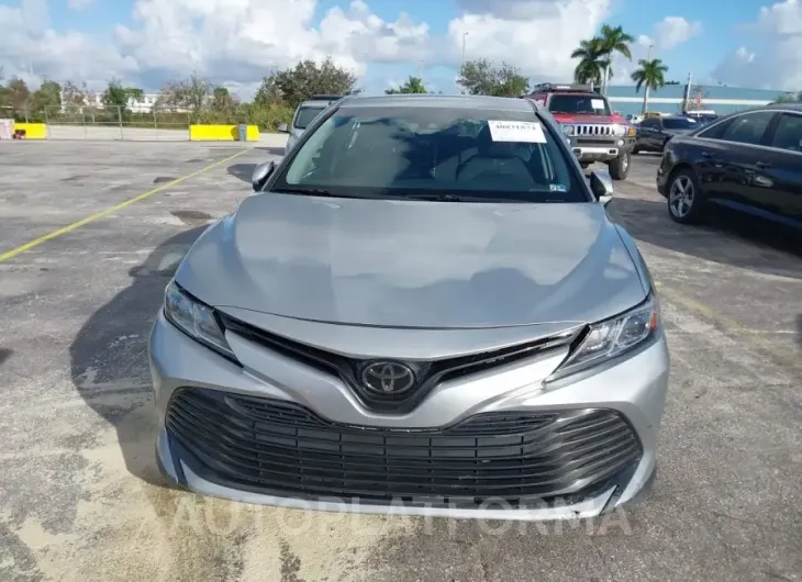 TOYOTA CAMRY 2018 vin 4T1B11HK2JU099833 from auto auction Iaai