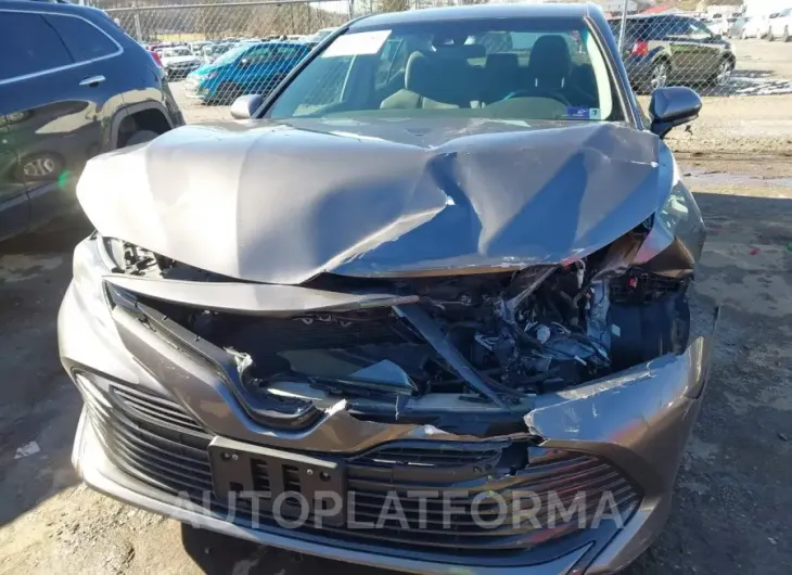 TOYOTA CAMRY 2018 vin 4T1B11HK2JU109941 from auto auction Iaai