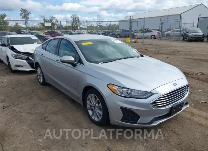 FORD FUSION HYBRID 2019 vin 3FA6P0LU0KR225595 from auto auction Iaai