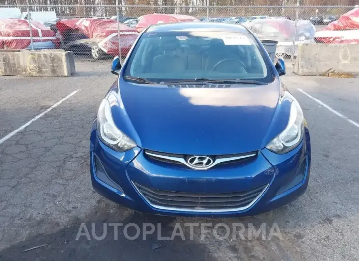 HYUNDAI ELANTRA 2016 vin 5NPDH4AE0GH717569 from auto auction Iaai