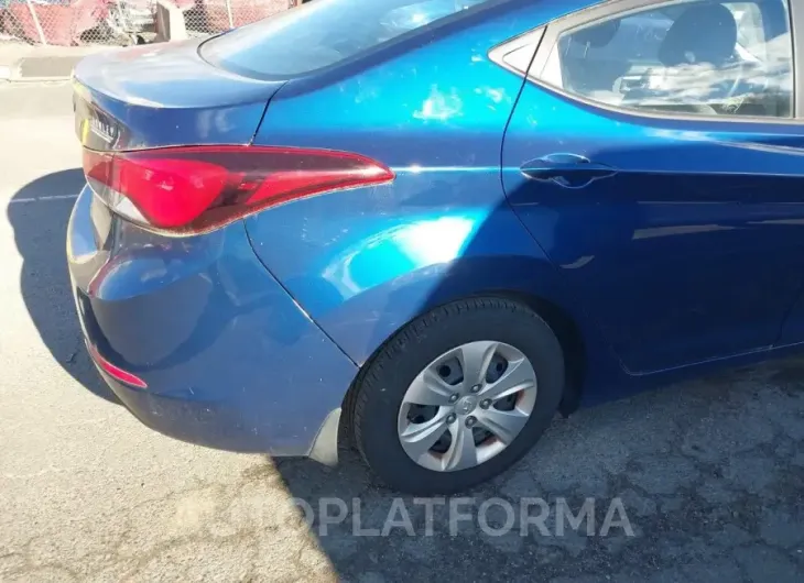 HYUNDAI ELANTRA 2016 vin 5NPDH4AE0GH717569 from auto auction Iaai