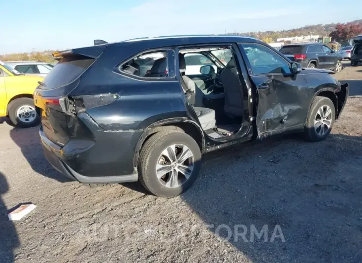 TOYOTA HIGHLANDER 2021 vin 5TDGZRBH6MS087577 from auto auction Iaai